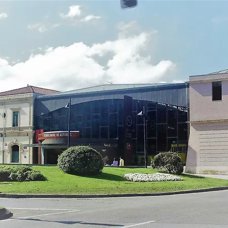 Espacio Poniente * גיחון